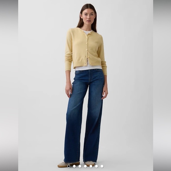 GAP Denim - Gap NWT Mid Rise Wide Leg Jeans Size 29 Regular in Dark Wash